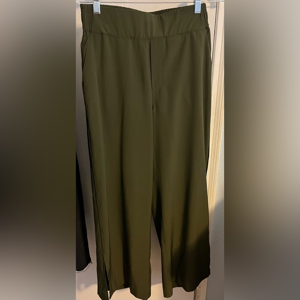 Old navy wide leg stretch tech pants